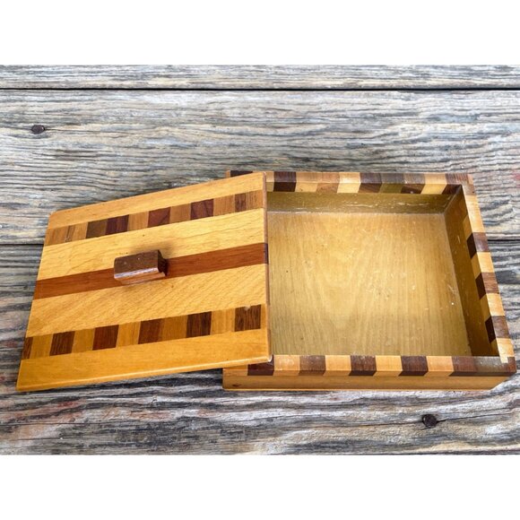 Vintage 1960s Parquet Marquetry Lidded Wood Box MCM - Picture 5 of 16